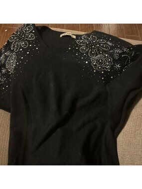 Cinniya Black With Silver Floral Beading V-Neck  3/4Sleeve Pullover Sweater XL